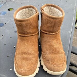 UGG Palomar boot in chestnut